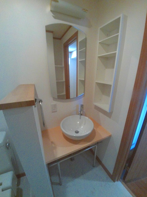 ルシャンデパンの洗面所