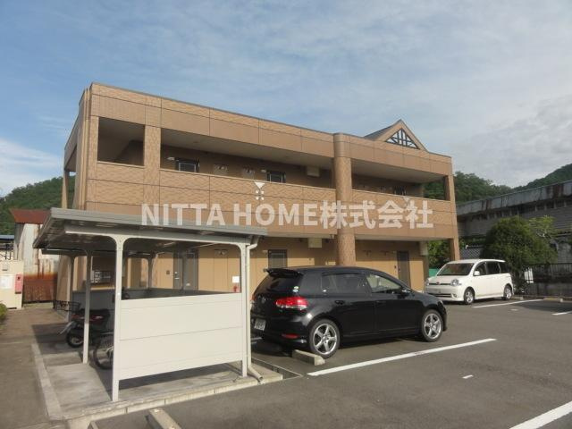 サニーコート・Ｊｏｈのその他共用部分|屋根付きの駐輪場は無料です◆