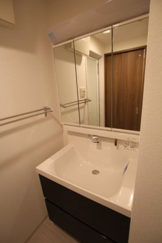 【独立洗面台】