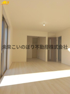 【居間・リビング】 | Livele Fine加須市南大桑6号棟 | 解放感のある広々LDKで大切な家族との時間が過ごせます。