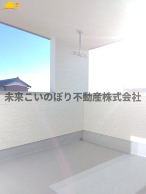 【バルコニー】 | Livele Fine加須市南大桑6号棟 | インナーバルコニーは急な雨にも安心なので、お出かけも楽しめますね！