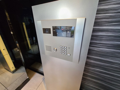 【セキュリティ】 | Ｗ－ＳＴＹＬＥ新大阪Ⅱ | モニター付きインターホンです