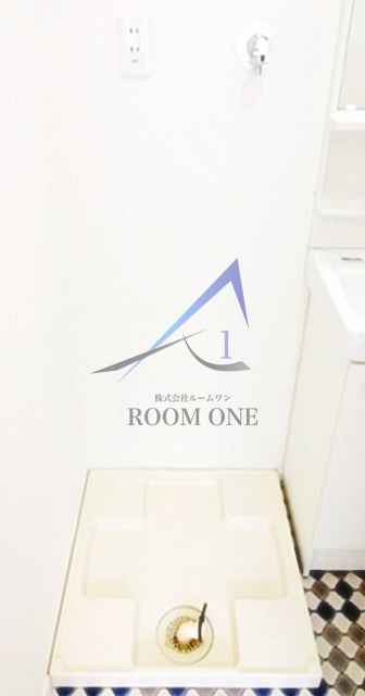 蔵前双葉ハイツの設備|洗濯機置き場です。