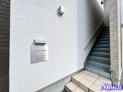【ロビー】 | ハーモニーテラス生駒町Ⅱ | 建物の内部です