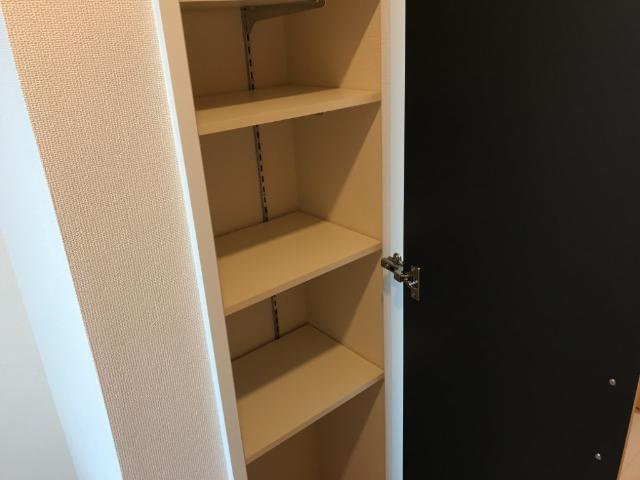 アメニティーハウスの収納|パントリー