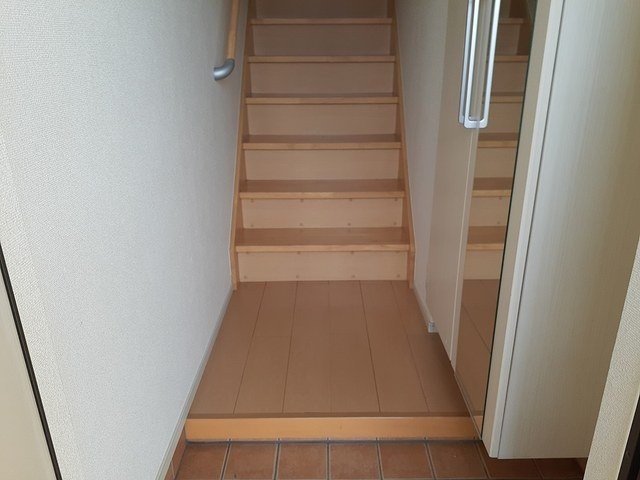 フラン・シェーネの玄関