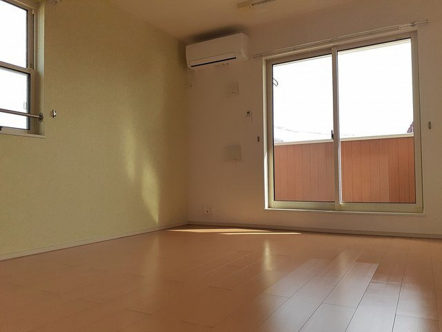 フラン・シェーネの居間・リビング