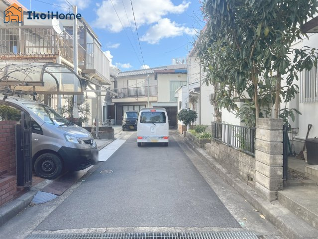 神戸市西区持子1丁目　中古戸建のバルコニー|●年中無休：当日予約可●出合小学校徒歩19分、王塚台中学校徒歩14分。持子公園すぐでお子様も安心♪