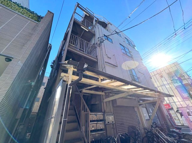 山越ビル（ヤマコシ）