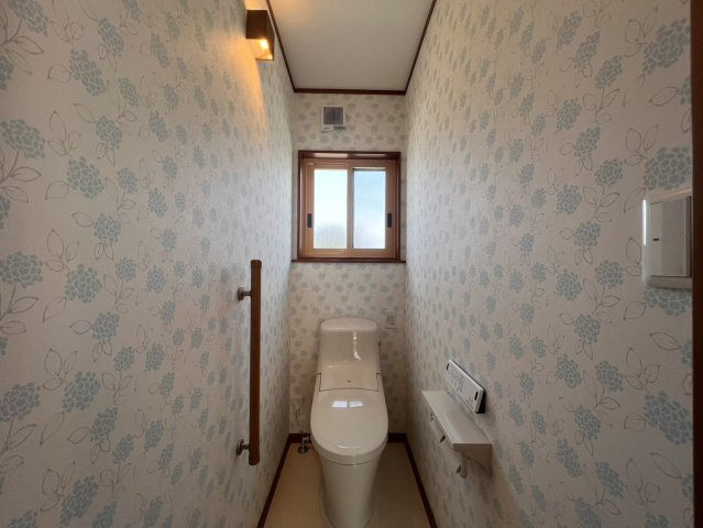 富士住建の注文住宅♪駅まで歩いて約10分、オール電化、作業スペースたっぷりU型キッチンの収納|寝室