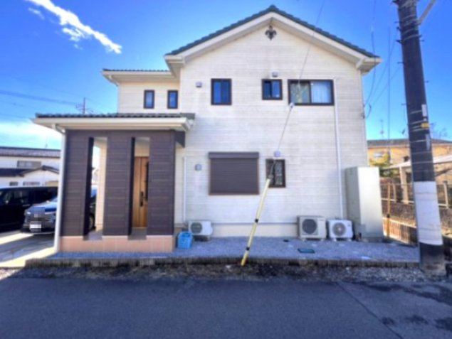 富士住建の注文住宅♪駅まで歩いて約10分、オール電化、作業スペースたっぷりU型キッチン