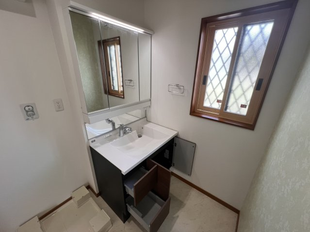 富士住建の注文住宅♪駅まで歩いて約10分、オール電化、作業スペースたっぷりU型キッチンのその他