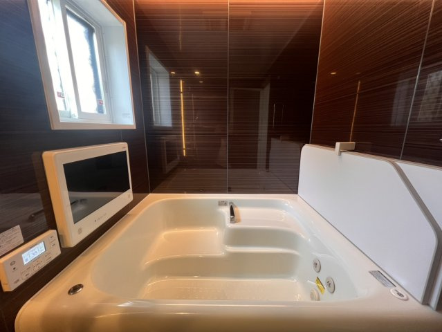 富士住建の注文住宅♪駅まで歩いて約10分、オール電化、作業スペースたっぷりU型キッチンのバルコニー