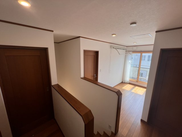 富士住建の注文住宅♪駅まで歩いて約10分、オール電化、作業スペースたっぷりU型キッチンの駐車場