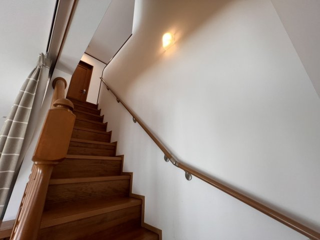 富士住建の注文住宅♪駅まで歩いて約10分、オール電化、作業スペースたっぷりU型キッチンのその他|倉庫