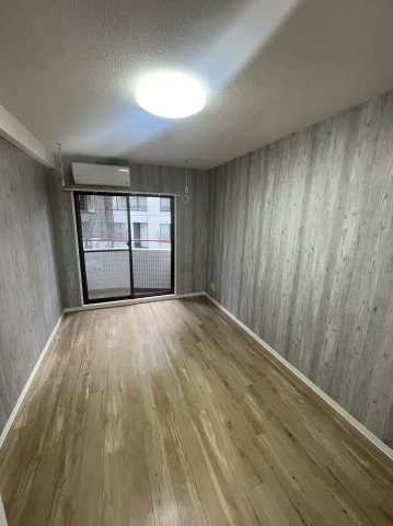 カルチェブラン恵比寿の居間・リビング