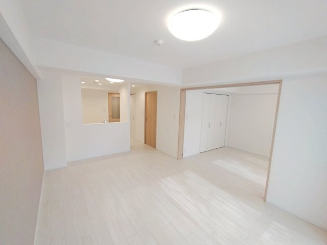 アーベントハイム葛西臨海公園の居間・リビング|ゆったり過ごせるリビングです