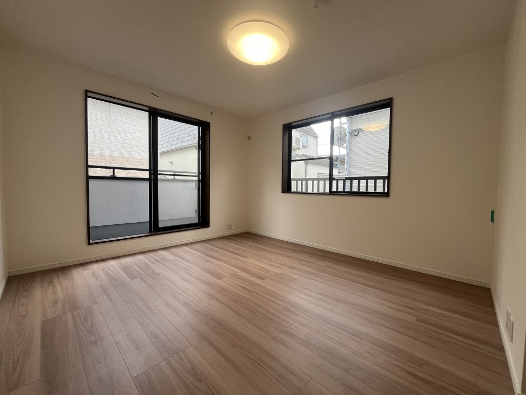 世田谷区南烏山一丁目戸建