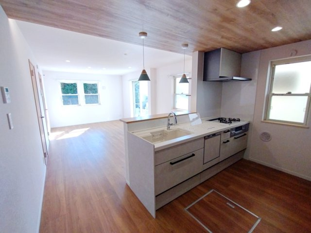 世田谷区祖師谷六丁目戸建