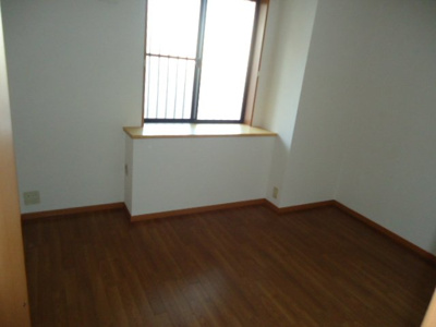 【内装】 | Tiare | 洋室