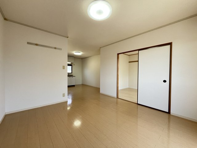 スティブルB棟の居間・リビング