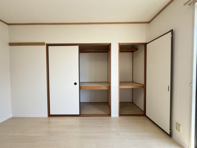 スティブルB棟の収納