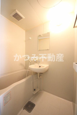 【浴室】 | ソレアード・ビオス | 他号室参考写真