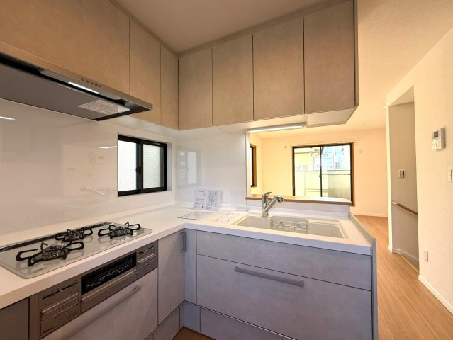 中野区鷺宮五丁目戸建のキッチン|お料理しやすいキッチンです