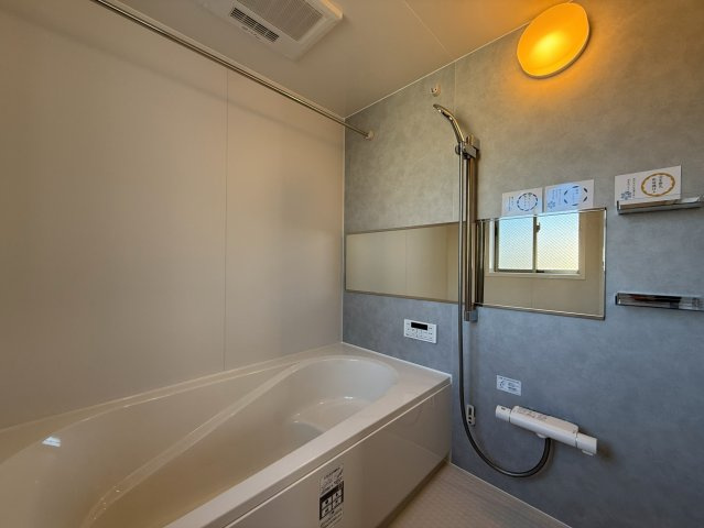 杉並区桃井一丁目戸建の浴室|きれいなお風呂です