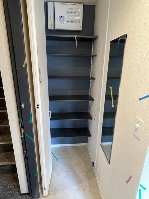 パークメゾンカメイドの玄関|★シューズＢＯＸ★