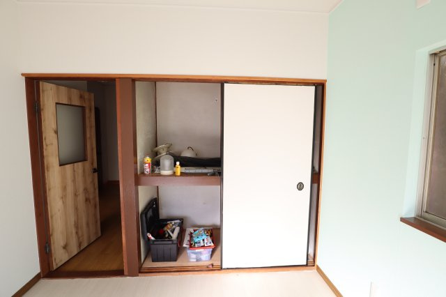 橿原市地黄町戸建の収納