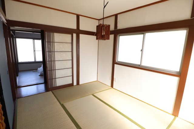 橿原市地黄町戸建の和室