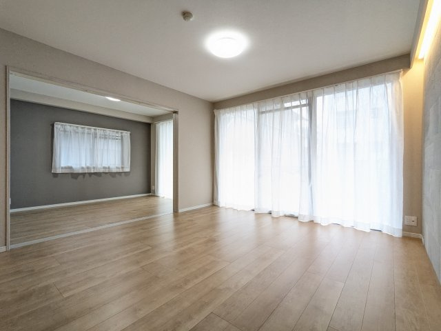 【浴室】 | ロマネスク原第3 | 浴室は人気のパナソニック製で新調される予定です♪
※画像はイメージ画像です。現況と異なる場合は現況が優先となりますのでご了承ください。