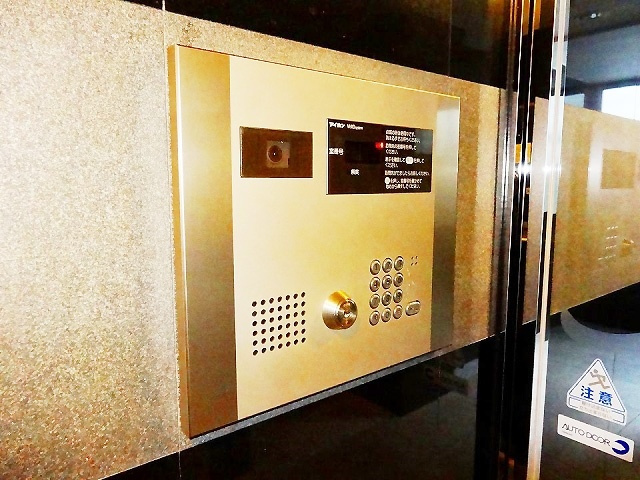 アマヴェル鷺ノ宮のセキュリティ|モニター付きオートロック完備☆