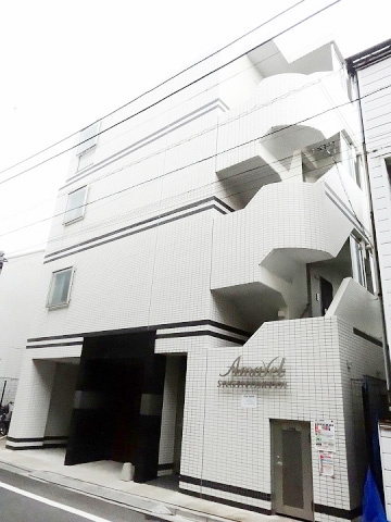 アマヴェル鷺ノ宮の外観|外壁タイル張りの外観です。