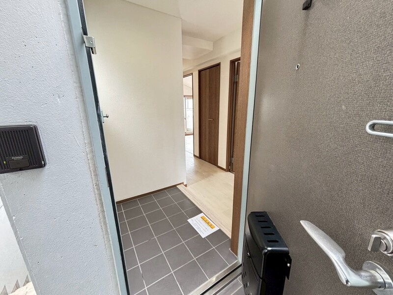 御影大蔵マンションの玄関