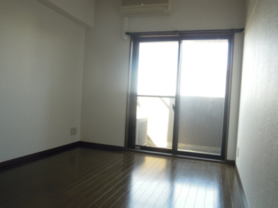 【居間・リビング】 | ステージグランデ新高円寺 | 6.2帖の洋室。