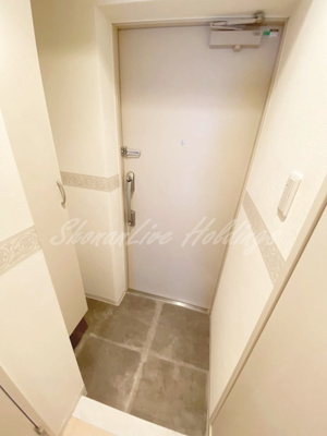 【玄関】 | シャ ミニオン | シューズボックスございます♪