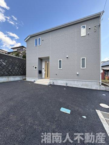 平塚市岡崎　新築戸建の外観|外観は落ち着いています