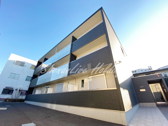 厚木市栄町２丁目のアパート