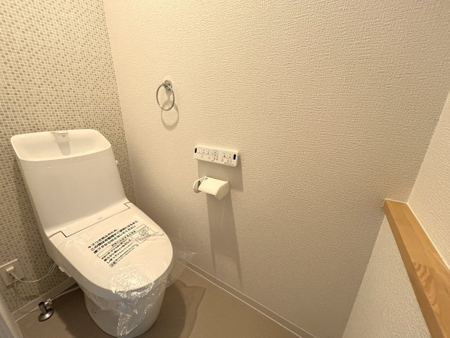 高知市潮新町　新築一戸建てのトイレ|トイレが２つあるのは嬉しいポイントですね☆