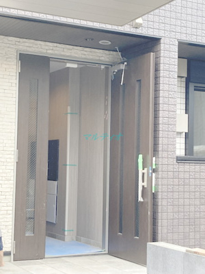 【エントランス】 | ラヴィデ香風園 | エントランス