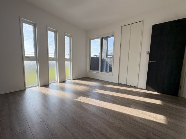 明石市魚住町金ヶ崎新築戸建２号棟の洋室