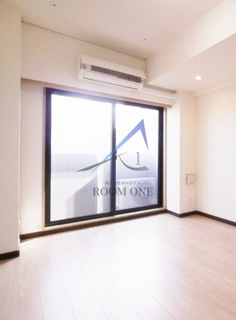 ルーブル武蔵小杉の居間・リビング|洋室のお部屋です。