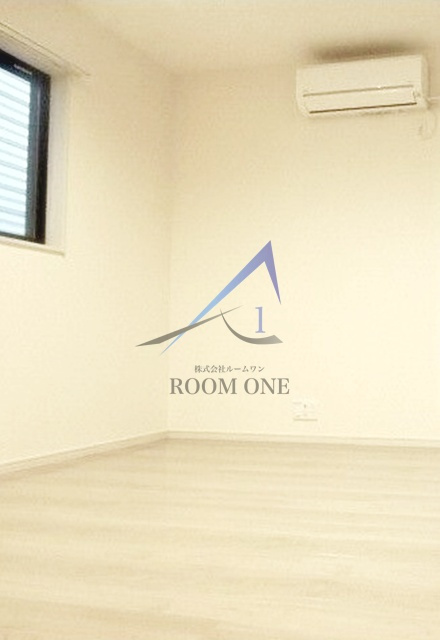 ＢＲＩＴＩＳＨ　ＰＬＵＭの居間・リビング|洋室のお部屋です。