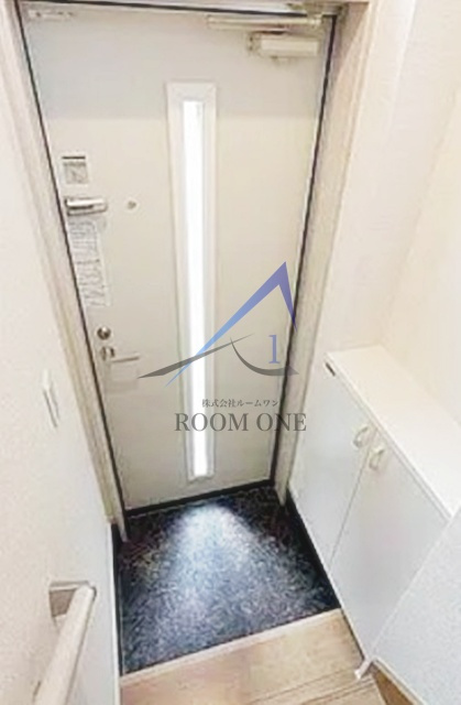 ＢＲＩＴＩＳＨ　ＰＬＵＭの玄関|玄関です。