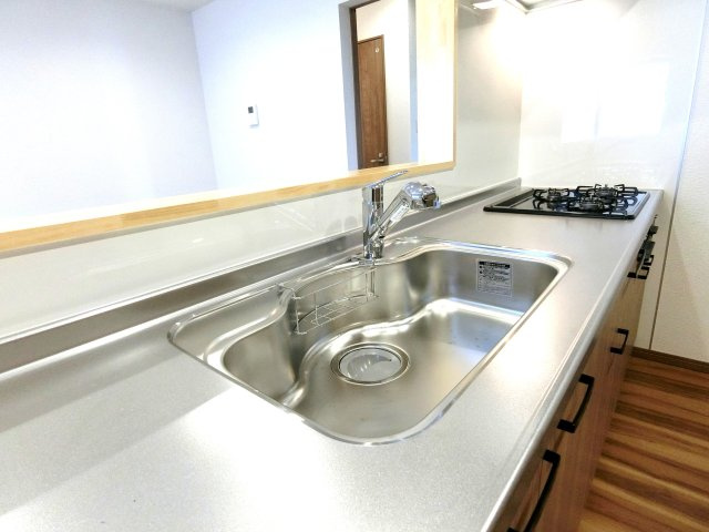 新潟市西区坂井東3丁目のキッチン