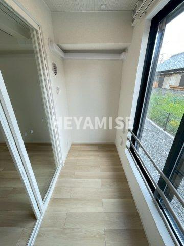 エバーグリーンⅡB棟のバルコニー|※反転間取りのお部屋の画像です※現況を優先します