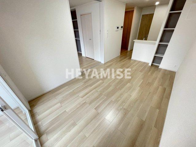 エバーグリーンⅡB棟の内装|※反転間取りのお部屋の画像です※現況を優先します