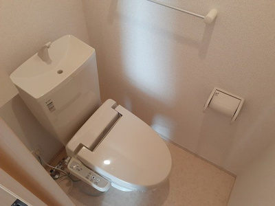 【トイレ】 | アロッジオ・リーヴァ